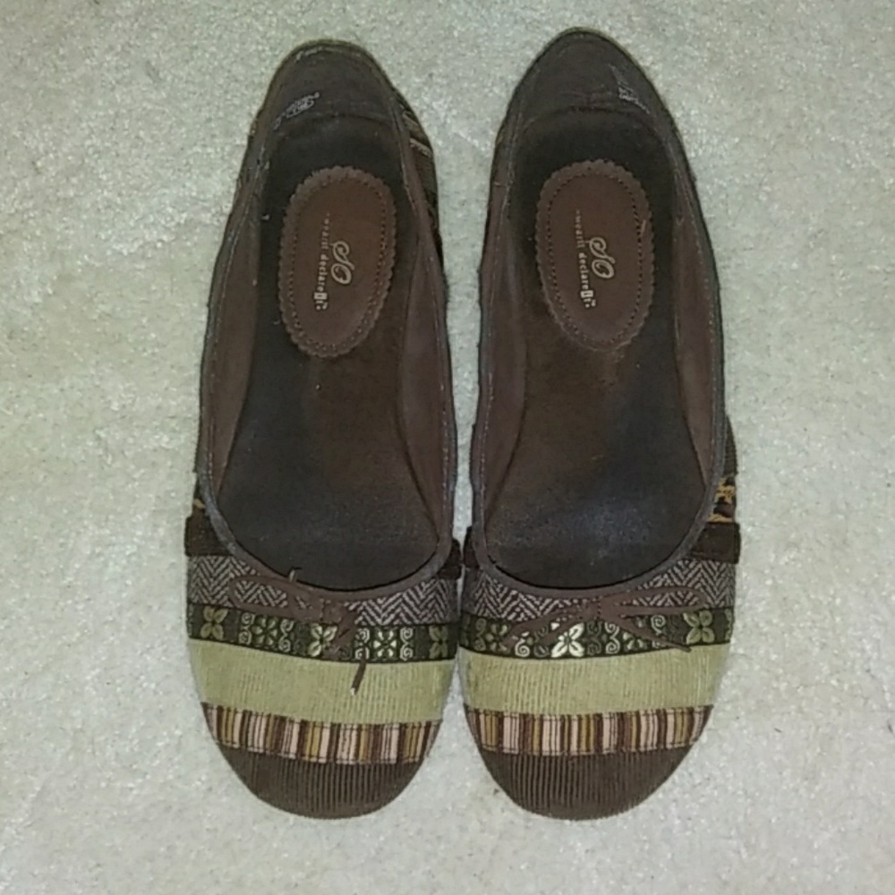 Wear It, Declare It Flats